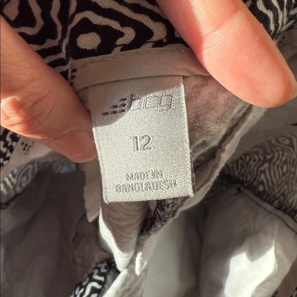 BCG Black and White High Waist Women Shorts - Picture 3 of 4